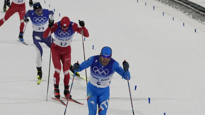 Ski sprint today watch online for free men finals. Male team Alexander Bolshunov and Alexander Terentyev.